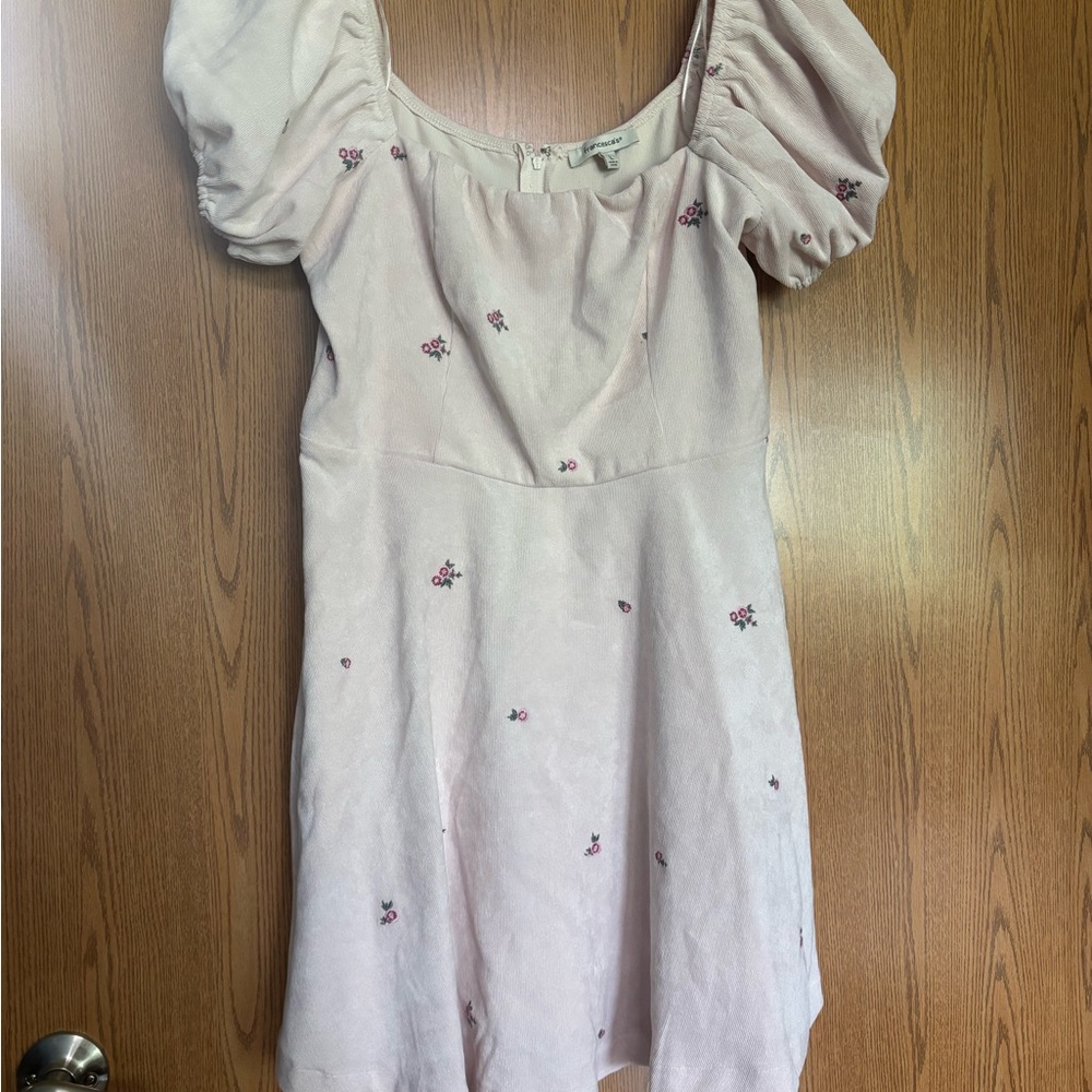 Francesca's Collections Light Pink Puff-Sleeve Floral Mini Dress